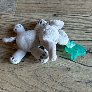 Soothe Snuggle Plush Elephant Pacifier Holder Philips Advent